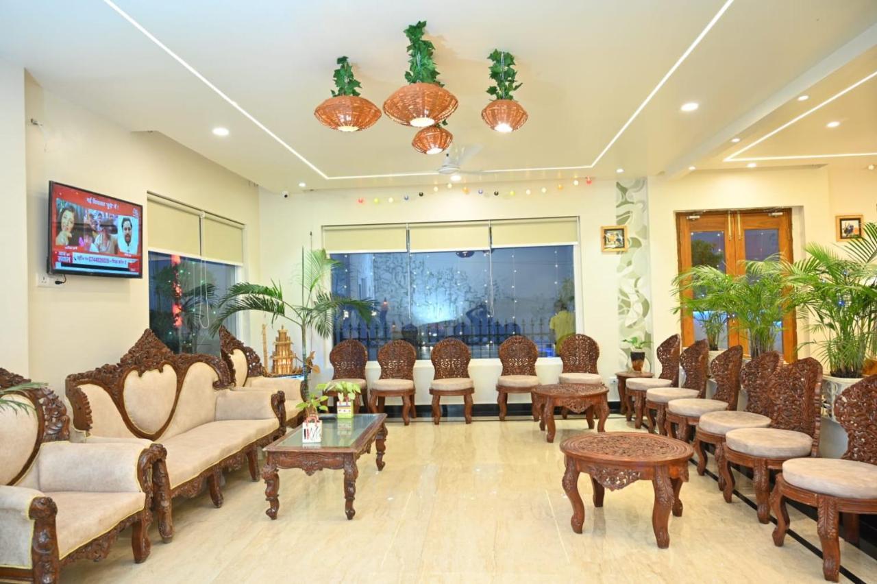 Hotel Ganga Graden Varanasi Esterno foto